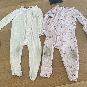 Magnetic Me Kids One Piece Pajamas Set - White and Pink 6/9m  2 pajamas